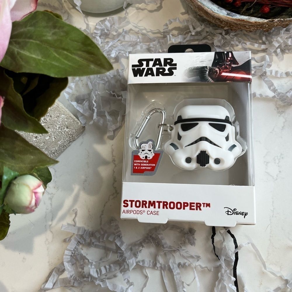 NWT Star Wars Apple  AirPods® Silicone Case for 1st and 2nd generation AirPods